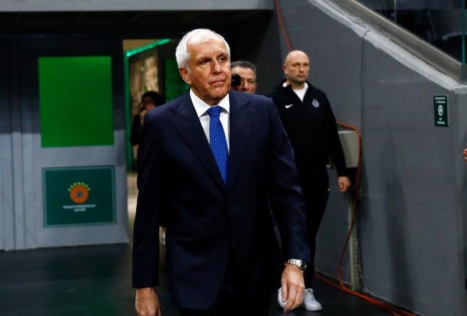 Έρχεται Αθήνα ο Ομπράντοβιτς για τις τελικές συζητήσεις με Παναθηναϊκό!