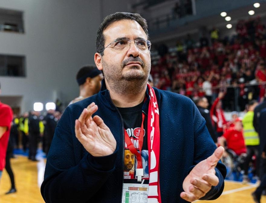 Ο Γιανάι… ξαναχτυπά: «Ο Γκινάτ θα αποσυρθεί με τη φανέλα της Χάποελ ως πρωταθλητής Ευρώπης»!