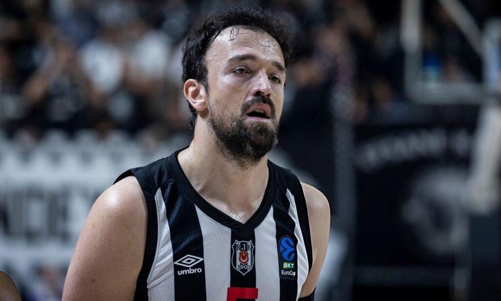 Φενέρμπαχτσε: Ανακοίνωσε την επιστροφή του Σάνλι!